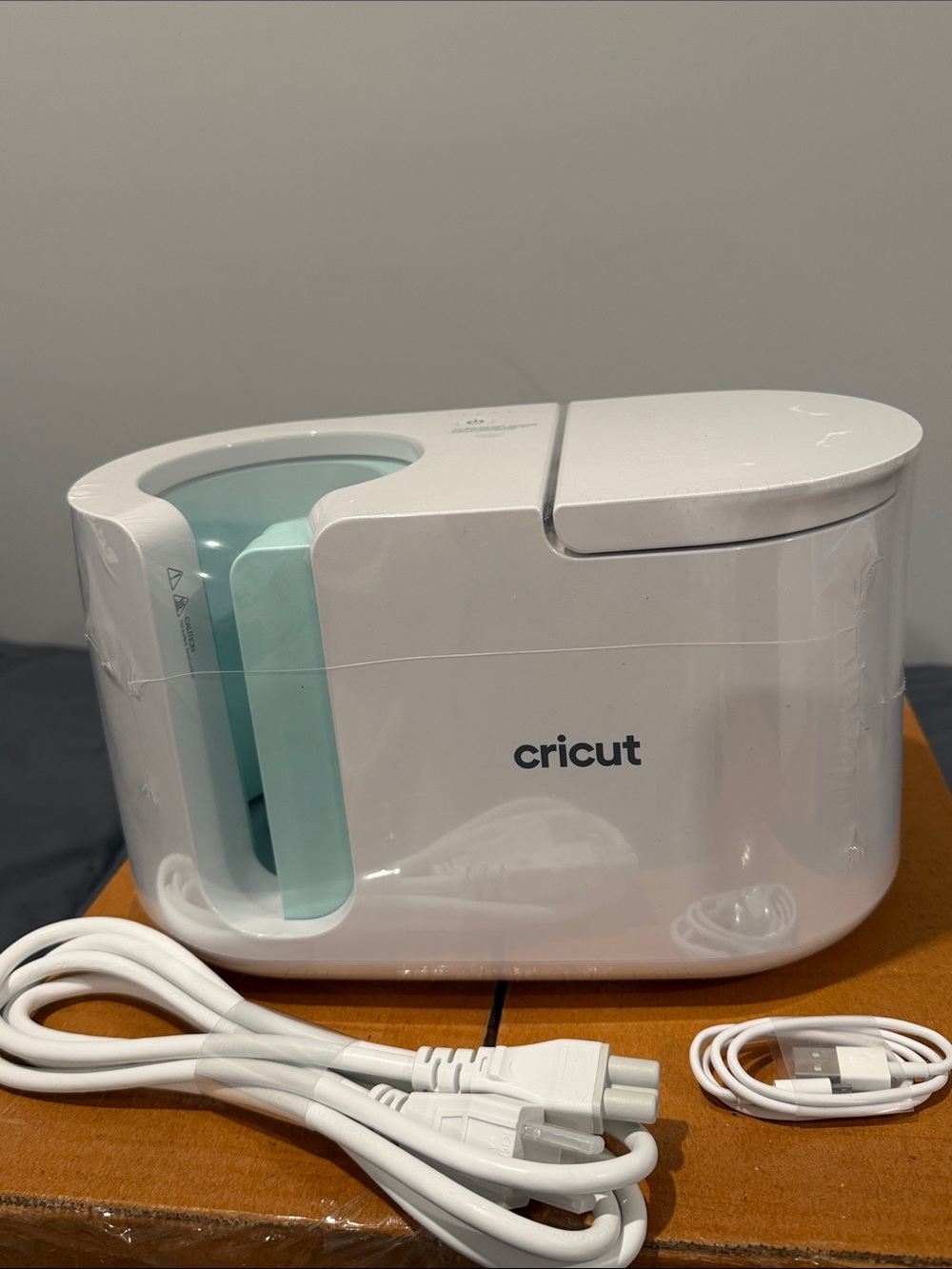 Cricut Heat Mug Press. Brand new still sealed not in a box